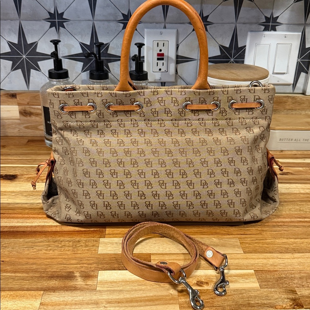 FOR BUNDLE Dooney & Bourke Brown Logo Satchel with Detachable Crossbody Strap - Picture 6 of 12